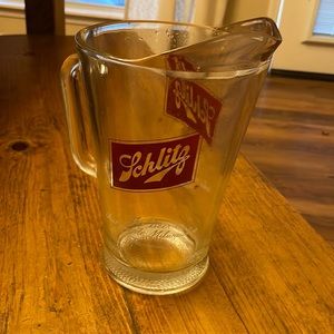 Schlitz Milwaukee Finest Famous Beer Glass Pitcher